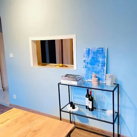 Comfortable 2+1 In Cihangir Center דירה *